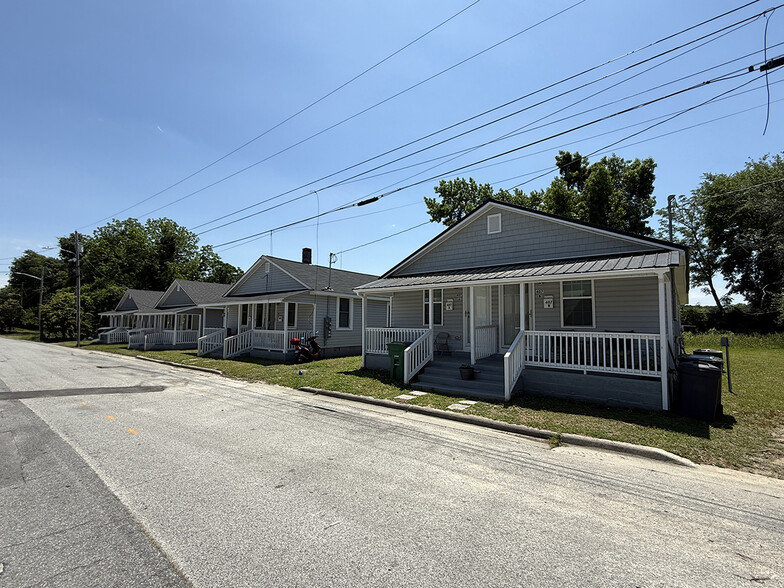 403 Deck St, Greenville, NC for sale - Building Photo - Image 2 of 4