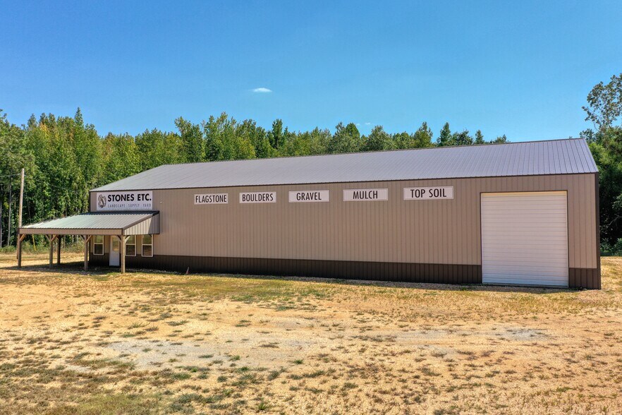 22000 Main St E, Huntingdon, TN à vendre - Photo du bâtiment - Image 1 de 23