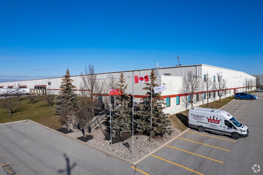 999 Boundary Rd, Oshawa, ON à vendre - Photo principale - Image 1 de 14