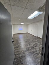 2601 N Stockton Hill Rd, Kingman, AZ for lease Interior Photo- Image 1 of 5