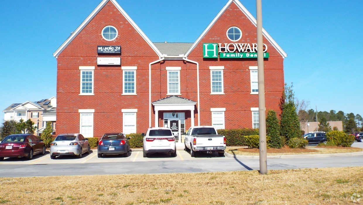 201 Business Park Dr, Rincon, GA for lease Primary Photo- Image 1 of 54