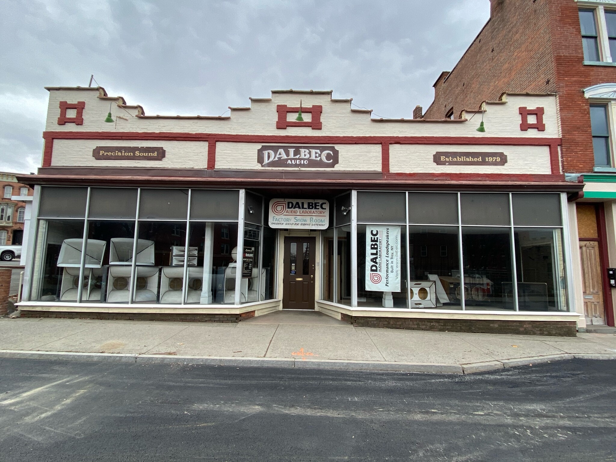 58 King St, Troy, NY à vendre Photo du bâtiment- Image 1 de 6