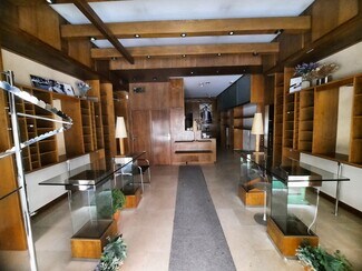 Plus de détails pour Commerce de détail à louer