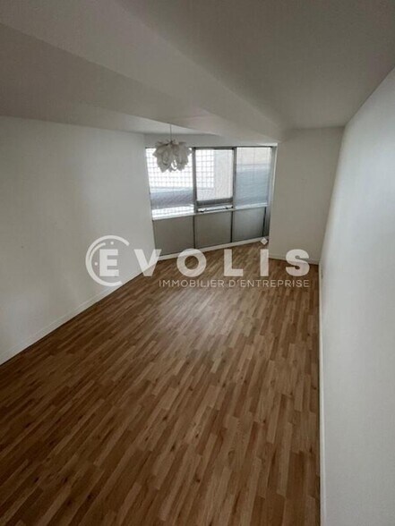Office in Bagnolet for sale - Interior Photo - Image 3 of 10