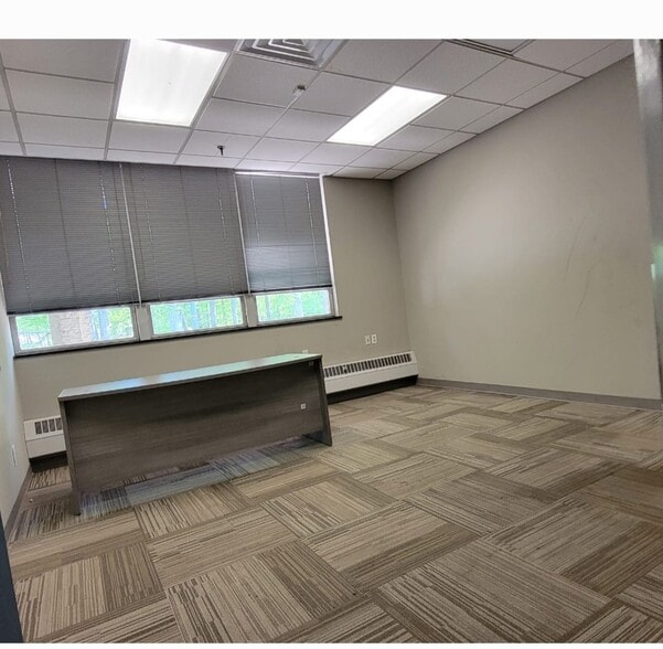 6 Princess Rd, Lawrenceville, NJ à louer - Photo intérieure - Image 2 de 3