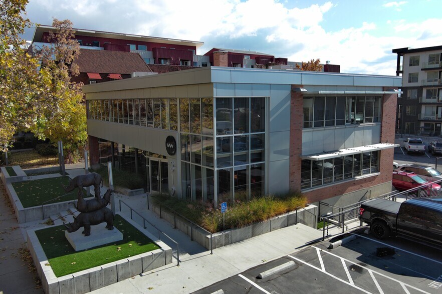 312 E South Temple, Salt Lake City, UT à louer - Photo du bâtiment - Image 2 de 14