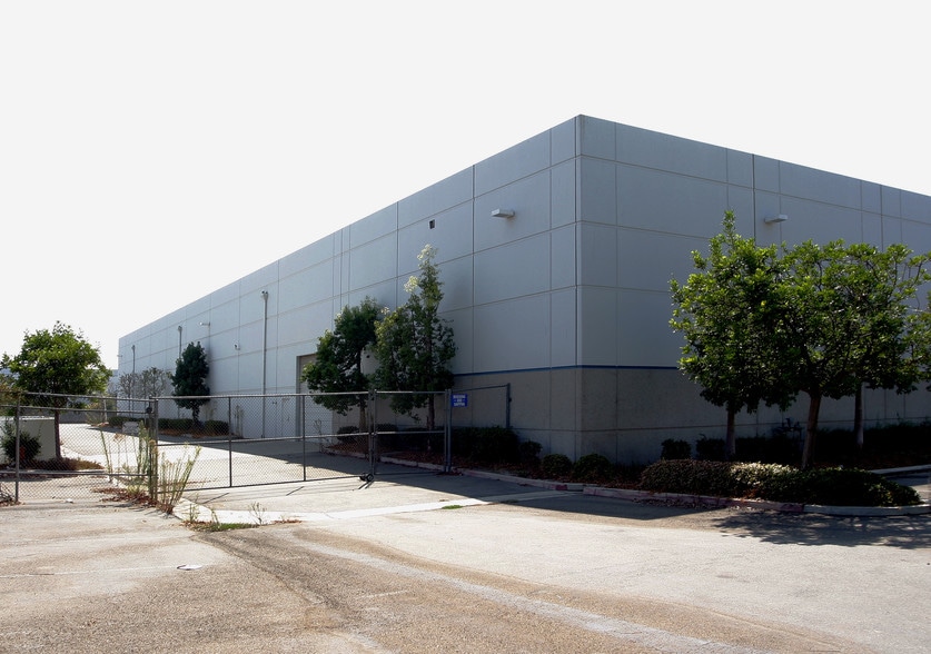 13611 Santa Ana Ave, Fontana, CA for lease - Other - Image 2 of 4