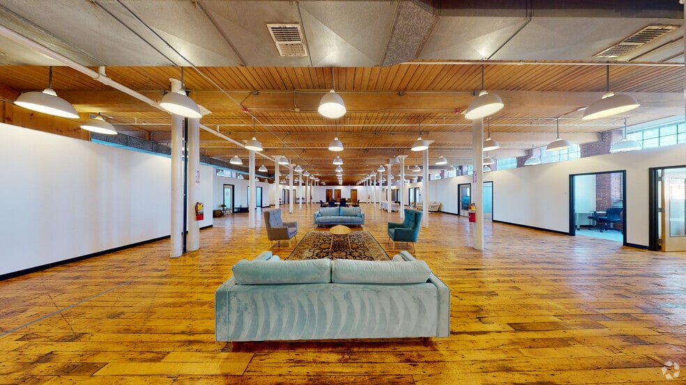 15 Union St, Lawrence, MA for lease - Matterport 3D Scan - Image 3 of 34