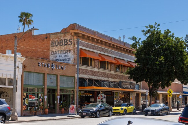 Plus de détails pour 144 N Glassell St, Orange, CA - Bureau à louer