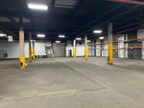 634 Berriman St, Brooklyn, NY for lease Interior Photo- Image 2 of 2