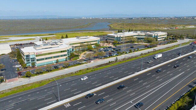Plus de détails pour 959 Skyway Rd, San Carlos, CA - Local d'activités à louer
