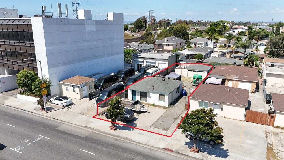 5147 W Rosecrans Ave, Hawthorne, CA à vendre - Photo du bâtiment - Image 2 de 4