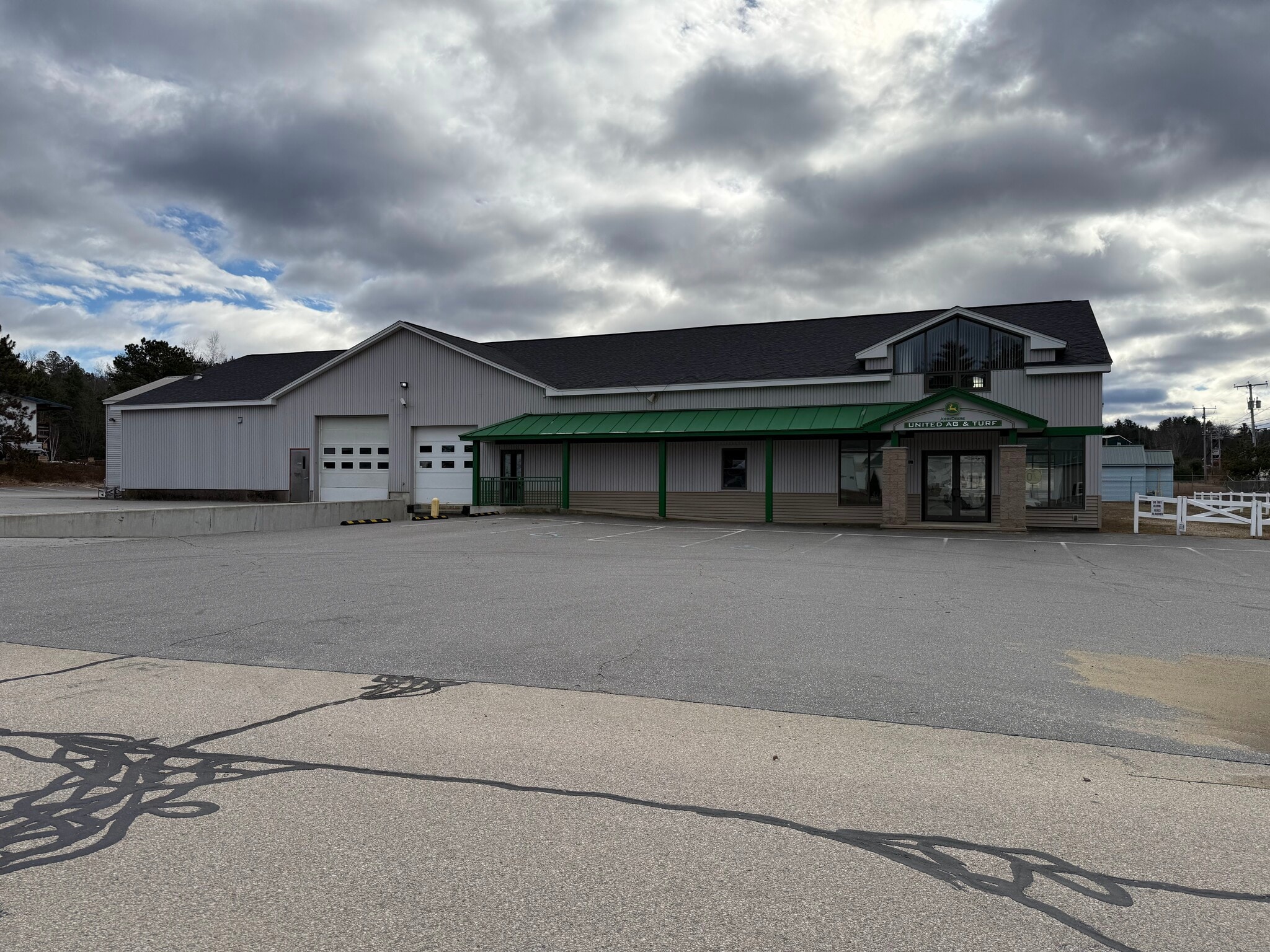 149 Sheep Davis Rd, Pembroke, NH for lease Building Photo- Image 1 of 21