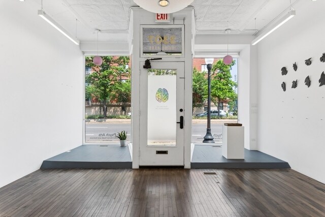 3307 W Irving Park Rd, Chicago, IL à vendre - Photo du bâtiment - Image 2 de 50