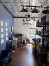 330 Pauls Dr, Brandon, FL for lease Interior Photo- Image 2 of 4