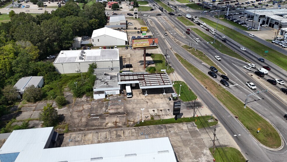 11450 Airline Hwy, Baton Rouge, LA à vendre - Photo du bâtiment - Image 2 de 12