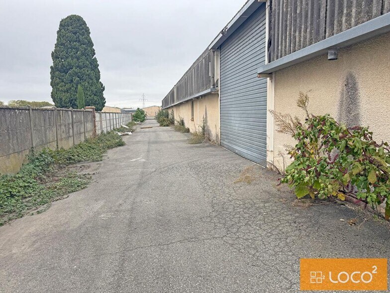 2 Avenue De La Gare, Portet-sur-Garonne à louer - Photo du bâtiment - Image 3 de 15