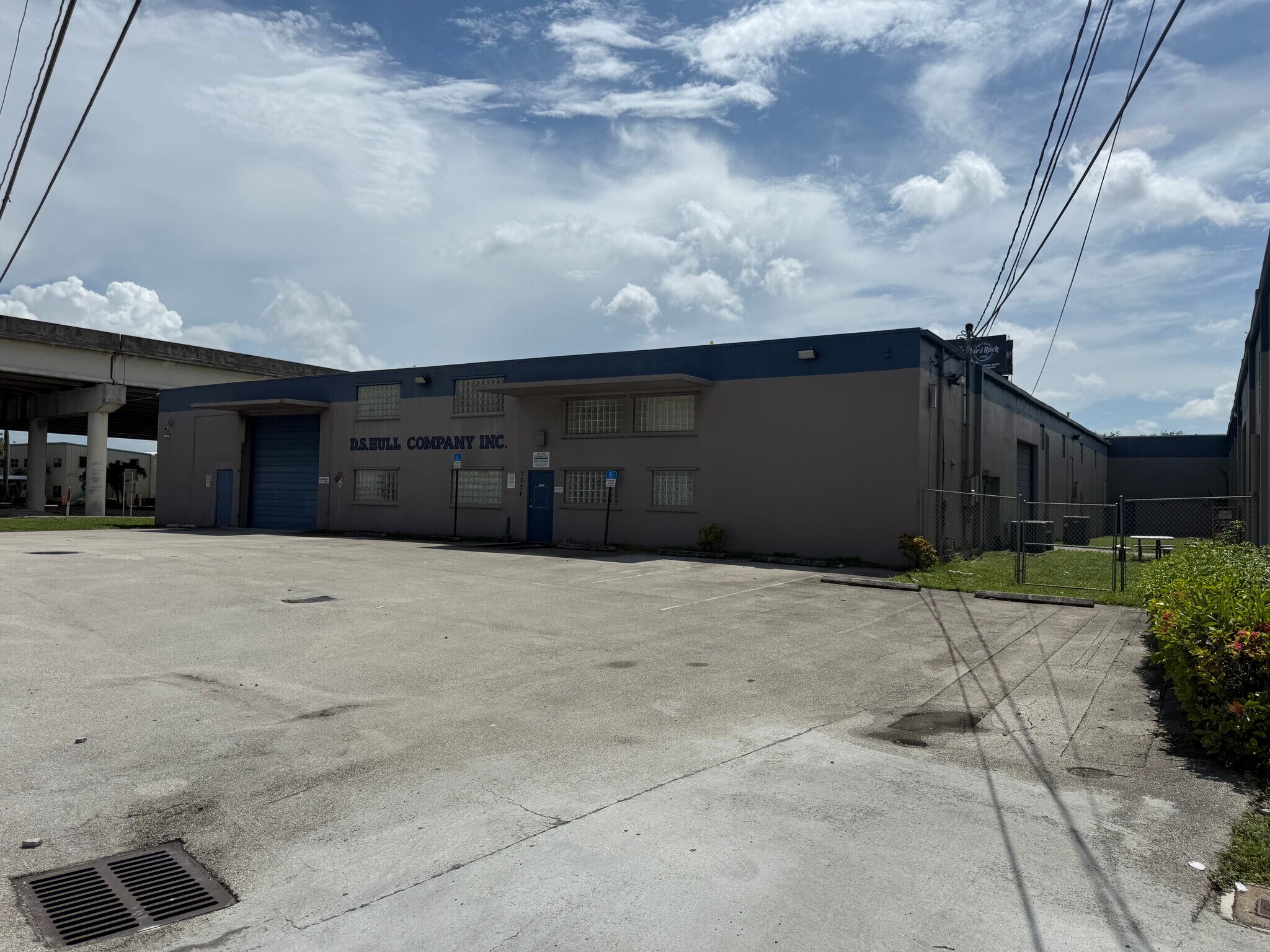 222 SW 33rd Ct, Fort Lauderdale, FL for sale Building Photo- Image 1 of 1