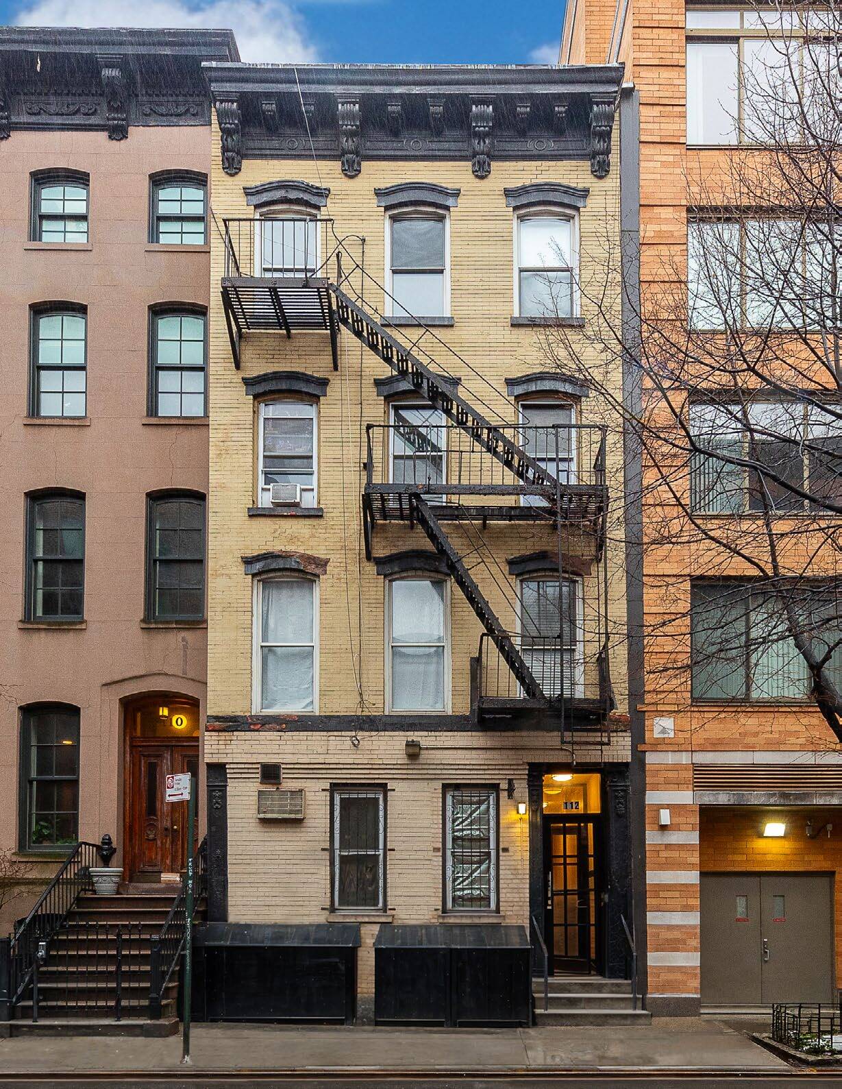 112 W 15th St, New York, NY à vendre Photo du bâtiment- Image 1 de 7
