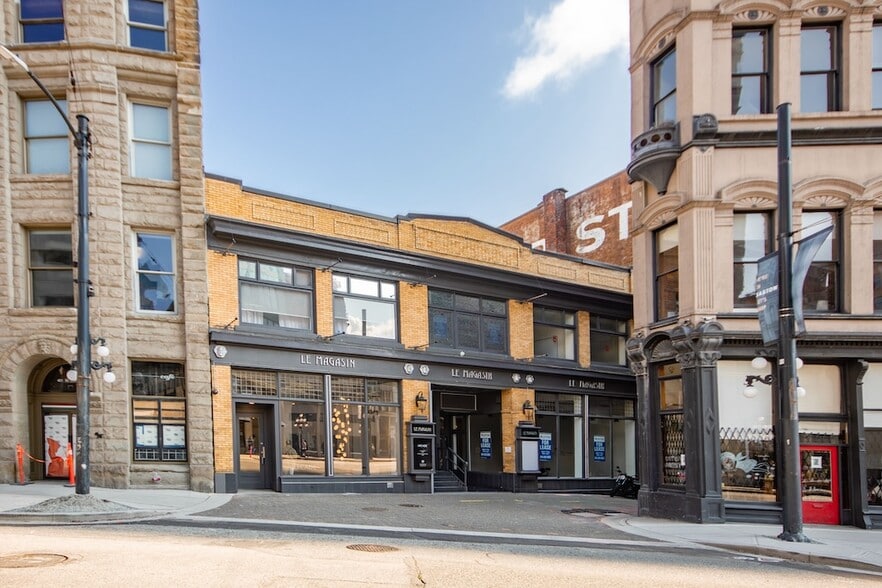 332 Water St, Vancouver, BC à louer - Photo du bâtiment - Image 2 de 11