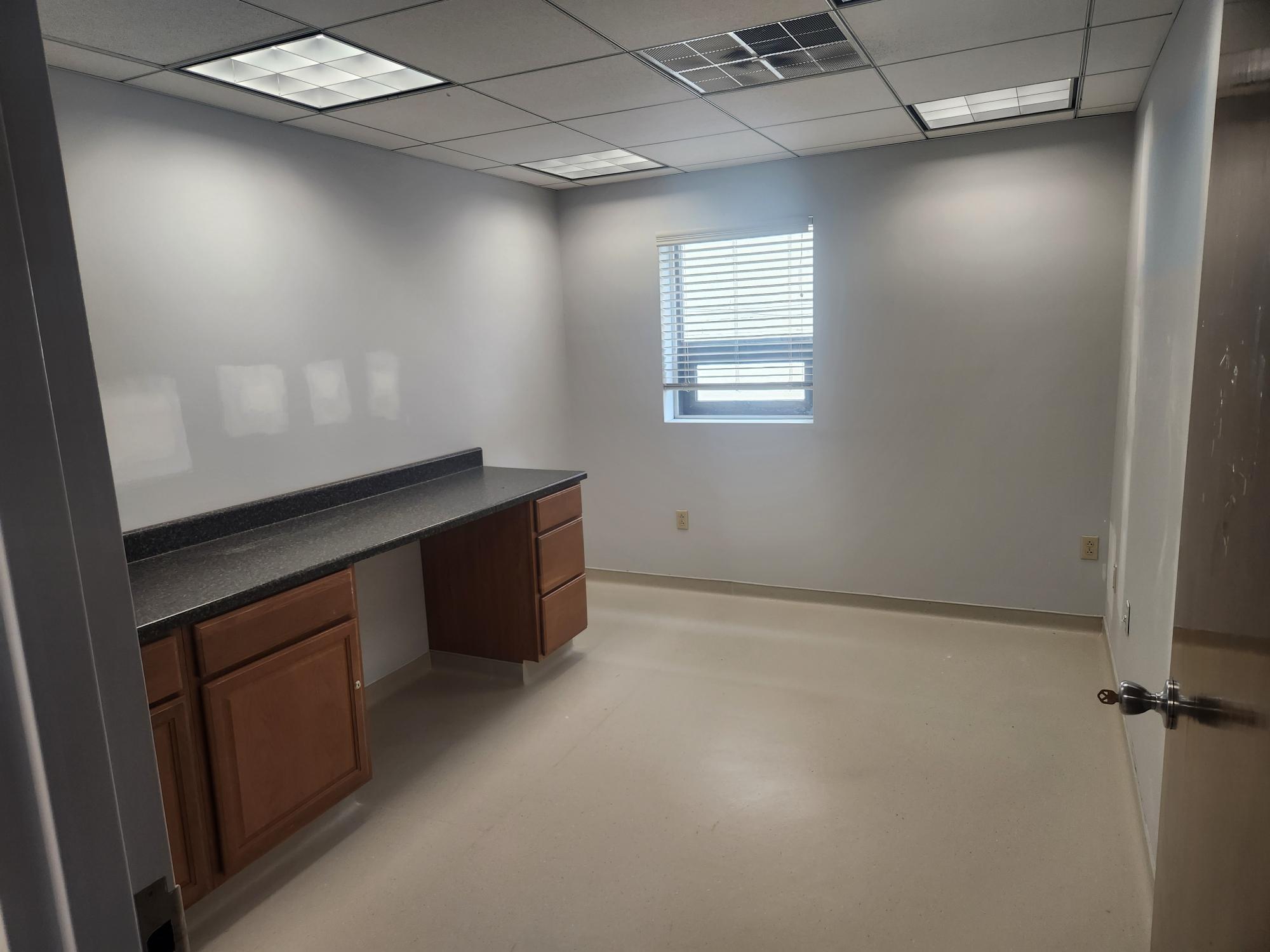 1114 Goffle Rd, Hawthorne, NJ for lease Building Photo- Image 1 of 4