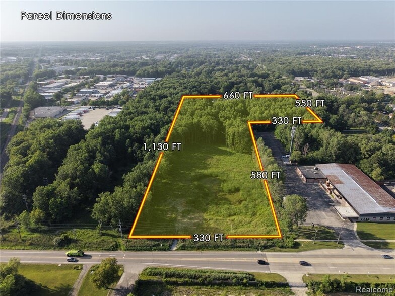 37600 Cherry Hill Rd, Westland, MI à vendre - Photo du bâtiment - Image 2 de 4