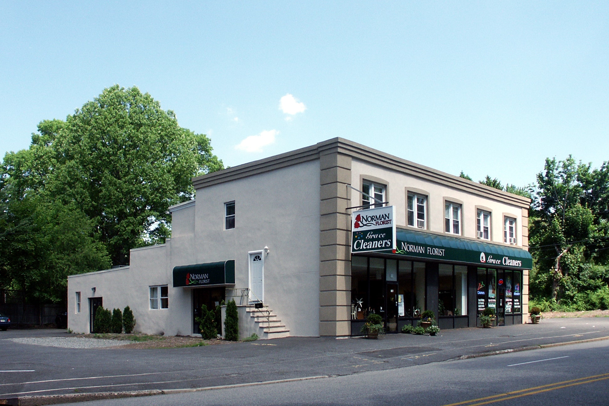 398 S Livingston Ave, Livingston, NJ for lease Primary Photo- Image 1 of 4