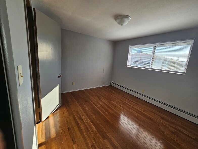 3385 Wallace Ct SW, Grandville, MI à vendre - Photo intérieure - Image 2 de 12