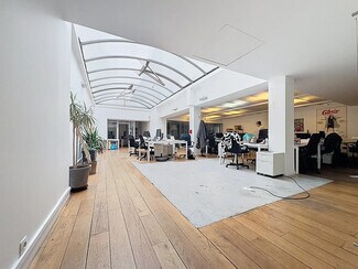 Plus de détails pour Commerce de détail à vendre