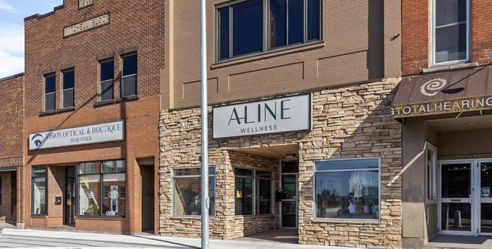 542 Queen St E, Sault Ste. Marie, ON à vendre - Photo principale - Image 1 de 1