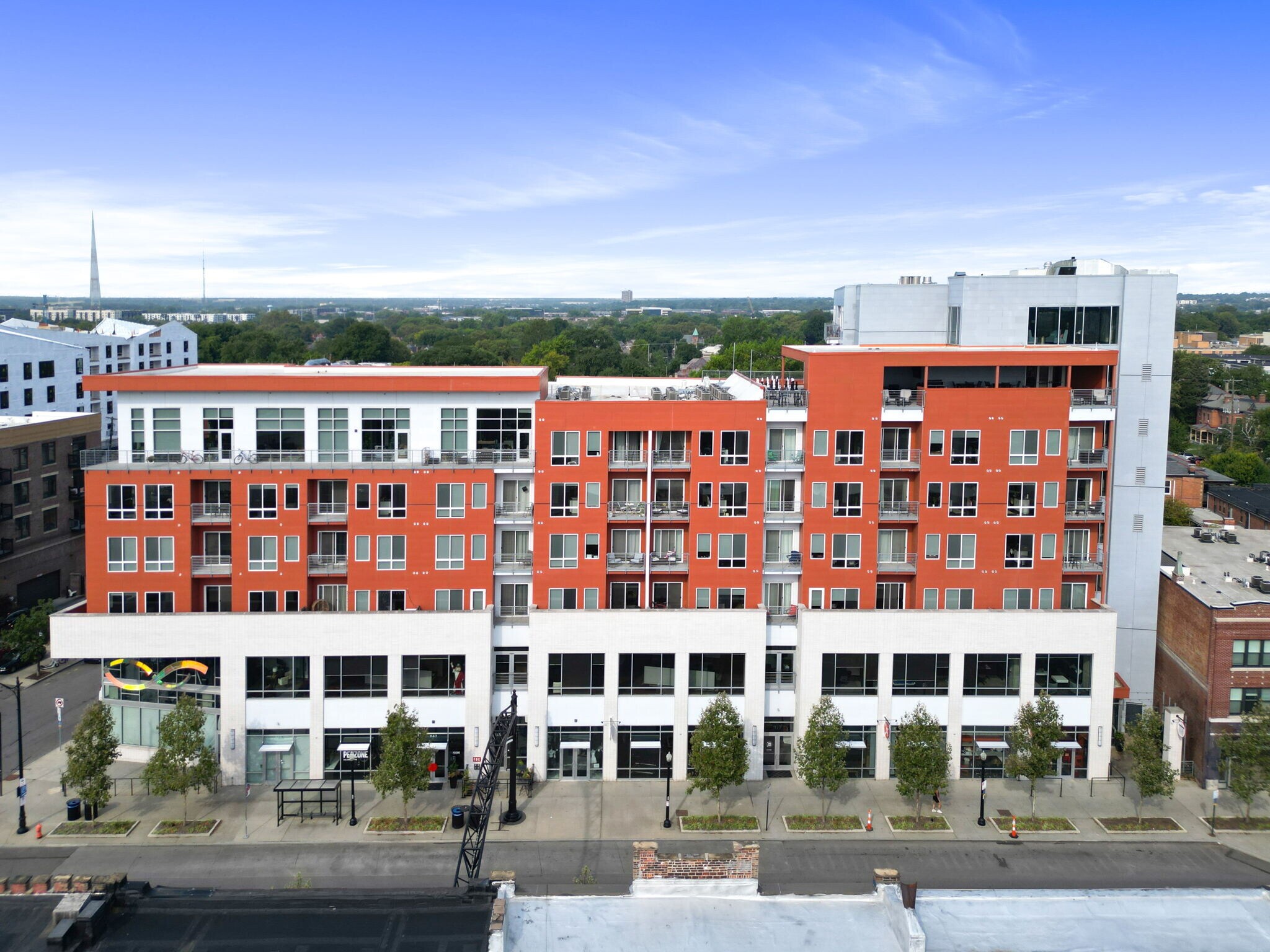 985 N High St, Columbus, OH à vendre Photo du bâtiment- Image 1 de 1