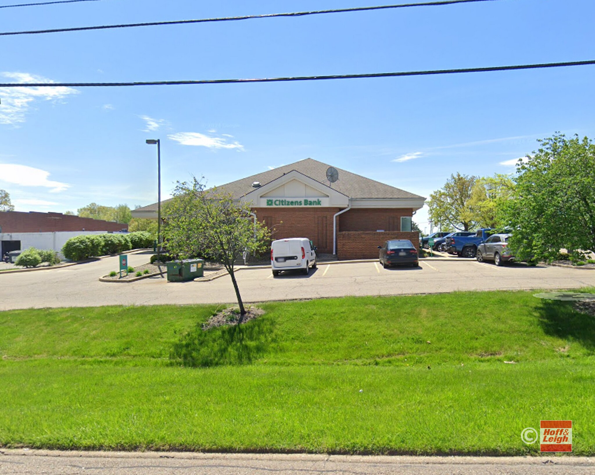 1165 E Waterloo Rd, Akron, OH à vendre Photo intérieure- Image 1 de 6