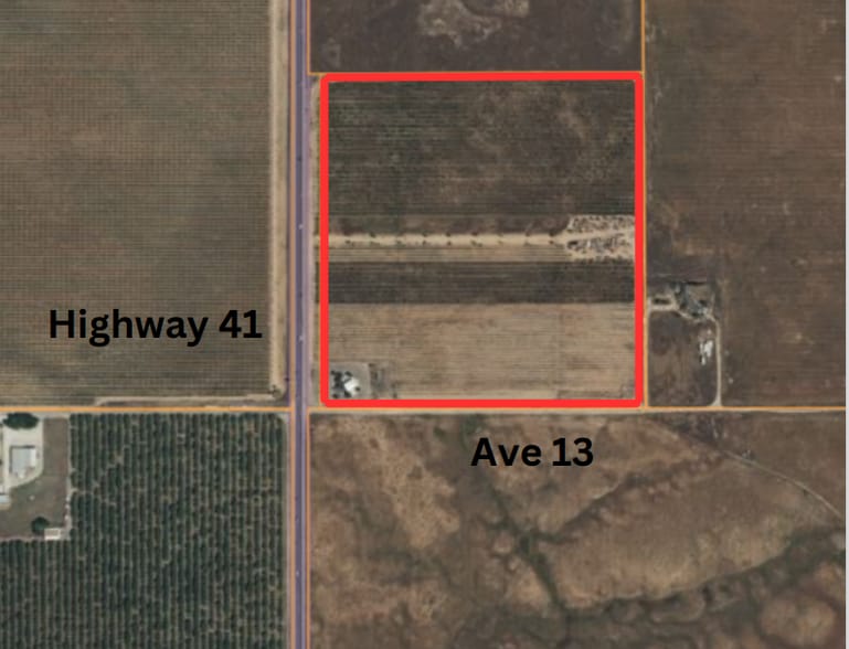 41737 Avenue 13, Madera, CA for sale - Primary Photo - Image 1 of 1