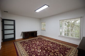 3955 Riverside Ave, Jacksonville, FL for lease Interior Photo- Image 2 of 5