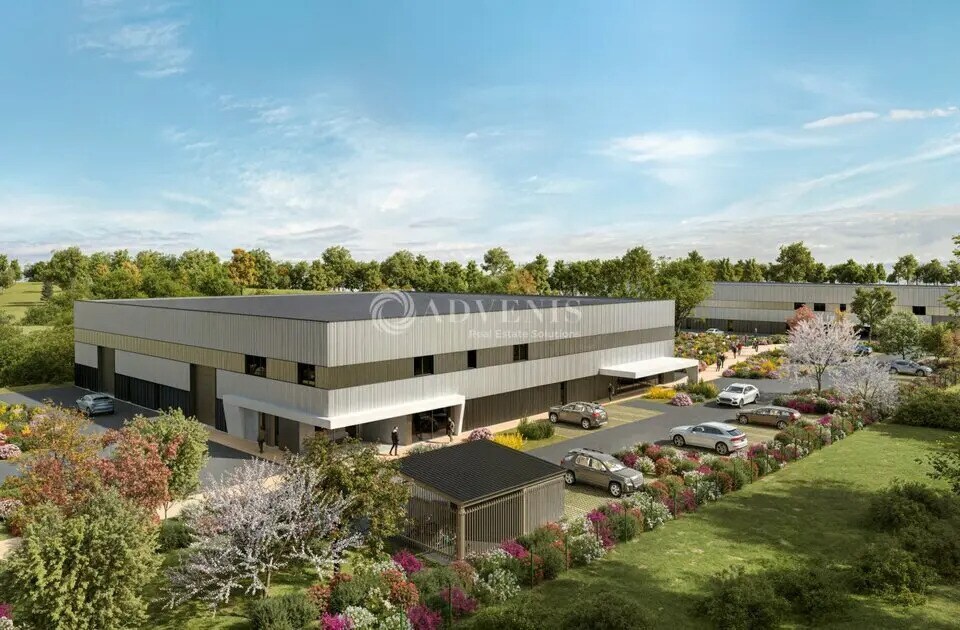 Flex in Le Haillan for lease Building Photo- Image 1 of 10