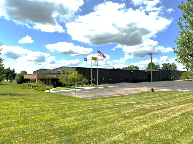 Plus de détails pour 10350 N Holly Rd, Holly, MI - Industriel à louer