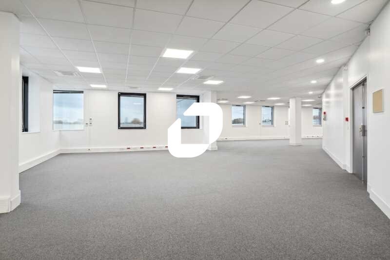 Bureau dans Gennevilliers à louer - Photo du bâtiment - Image 3 de 21
