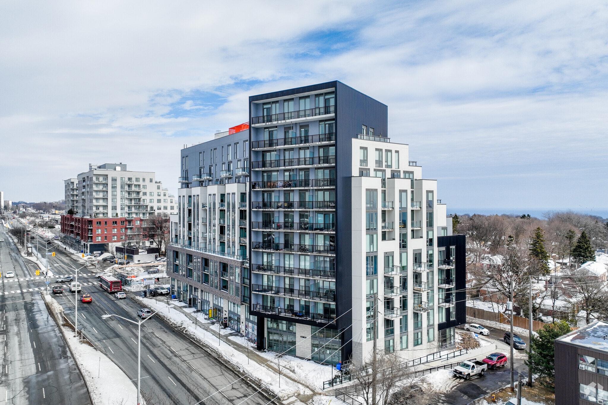 2209 Kingston Rd, Toronto, ON for lease Primary Photo- Image 1 of 5