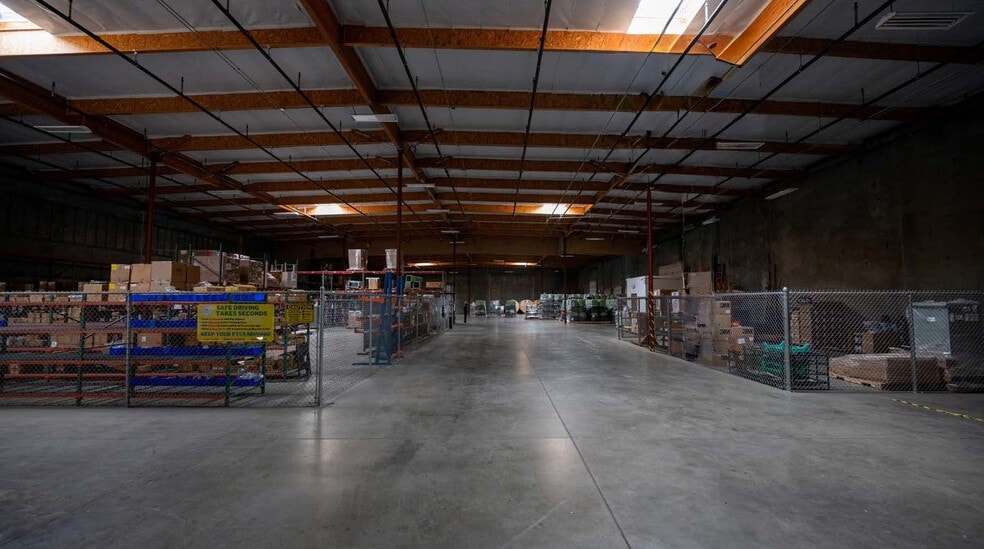 6567 Brisa St, Livermore, CA for lease - Interior Photo - Image 3 of 6