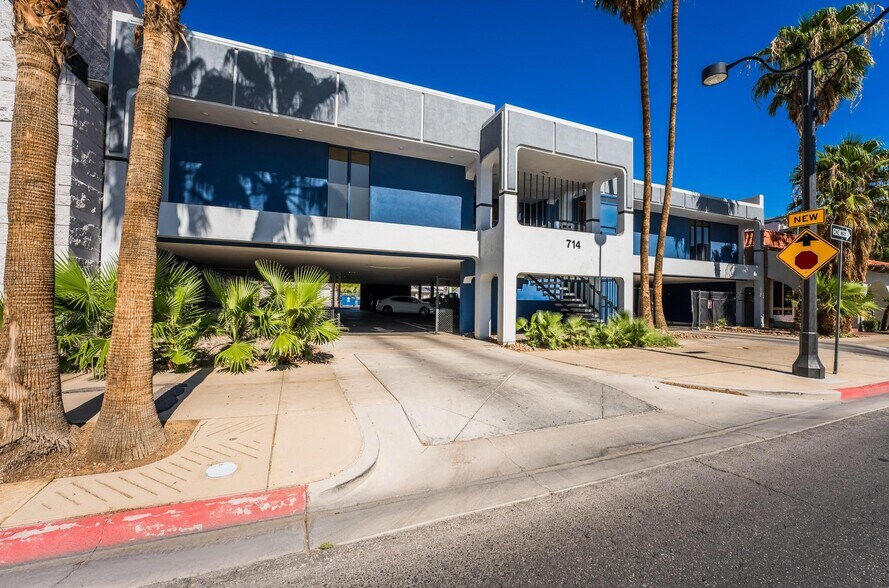 714 S 4th St, Las Vegas, NV à vendre - Photo principale - Image 1 de 25