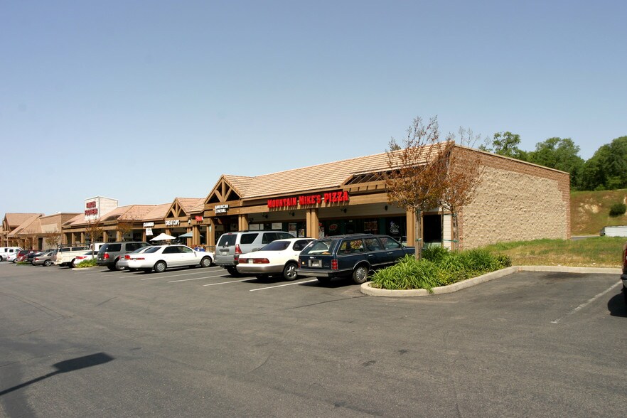 2520-2548 Bell Rd, Auburn, CA à vendre - Photo du bâtiment - Image 3 de 17