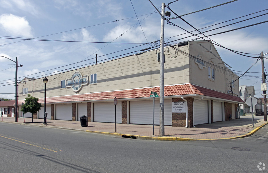 19-21 Carr Ave, Keansburg, NJ à vendre - Photo principale - Image 1 de 1