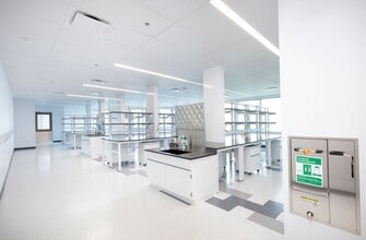 3000 Marina Blvd, Brisbane, CA for lease Interior Photo- Image 1 of 9