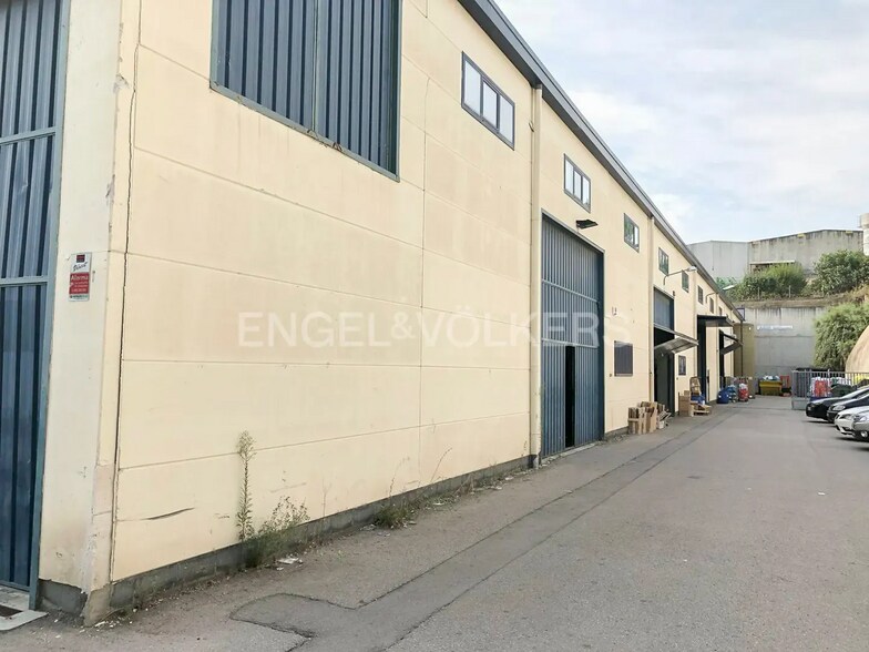 Commerce de détail dans Igualada, Barcelona à vendre - Photo du bâtiment - Image 2 de 27