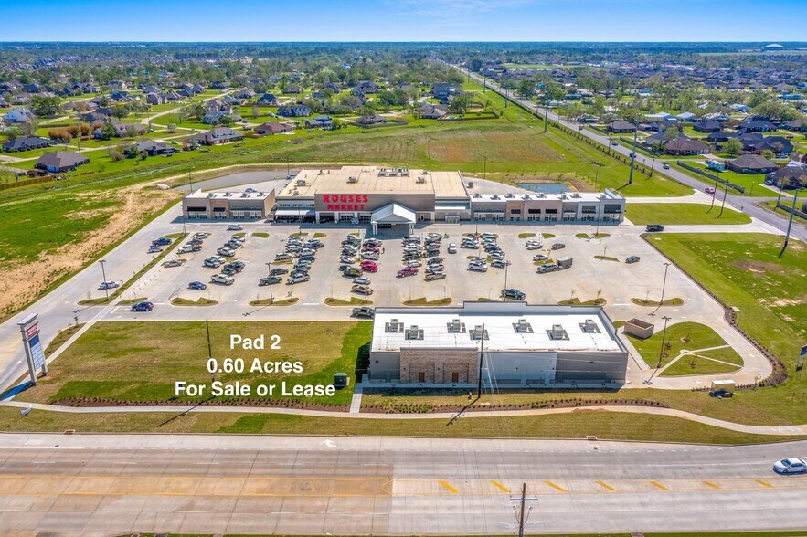 Nelson Rd, Lake Charles, LA à louer - Photo du bâtiment - Image 2 de 5