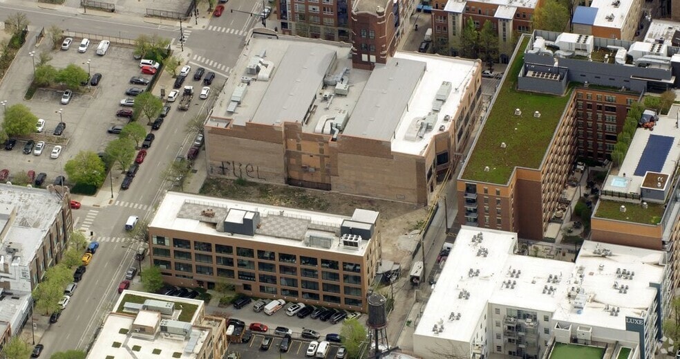 1221 W Washington Blvd, Chicago, IL for lease - Aerial - Image 3 of 3
