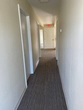 3715 Factoria Blvd SE, Bellevue, WA for lease Interior Photo- Image 1 of 10