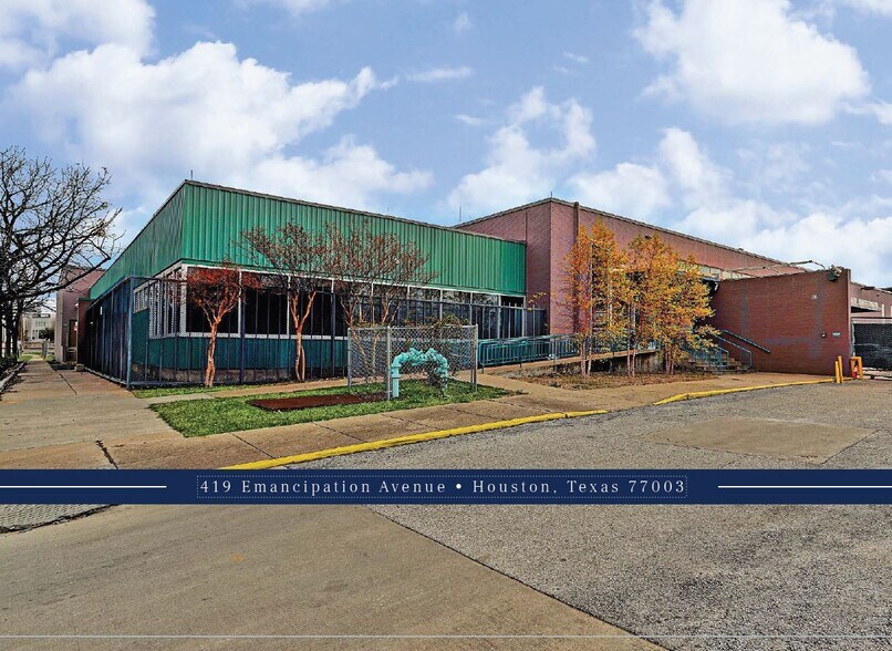 419 Emancipation Ave, Houston, TX à louer - Photo du bâtiment - Image 1 de 61