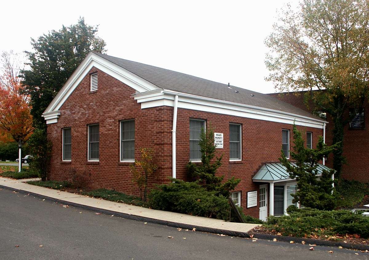7 S Main St, Branford, CT for lease Primary Photo- Image 1 of 3