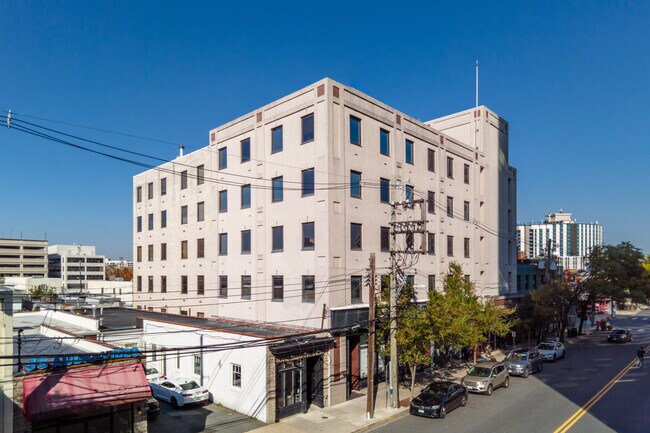 Plus de détails pour 4915 St. Elmo Ave, Bethesda, MD - Bureau à louer